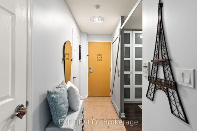 202 - 68 Grangeway Avenue