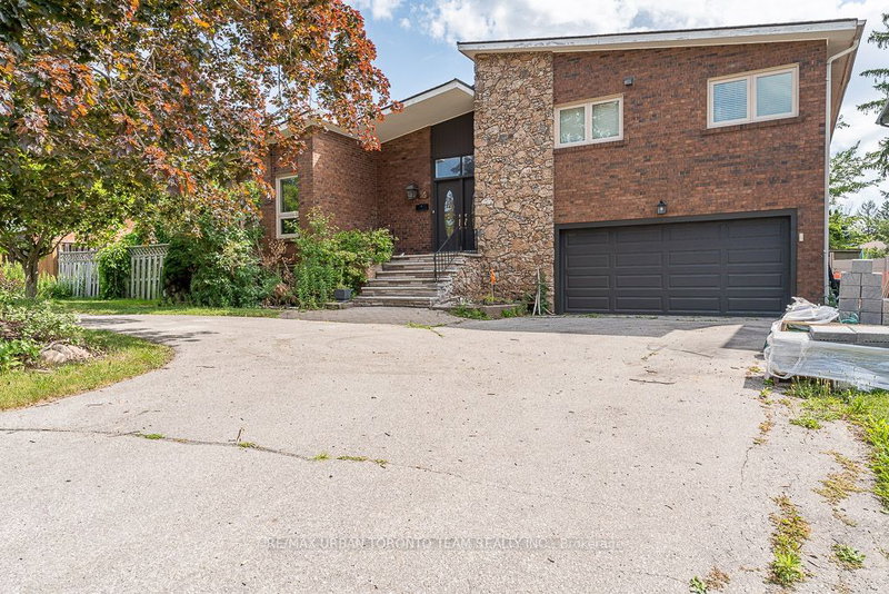 35 Brumwell St, Toronto, M1C 2K7 | Image 2