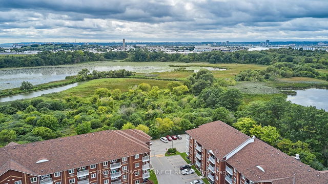 414 - 193 Lake Driveway W N/A