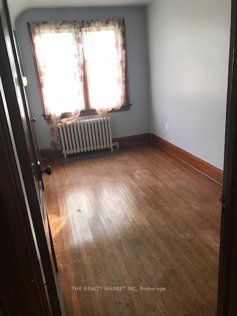 upper - 287 Verdun Road