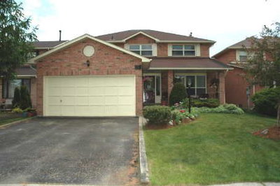 Detached House sold at 630 Cognac Crescent, Pickering, Ontario, L1X1L9 - Amberlea - MLS: E687174