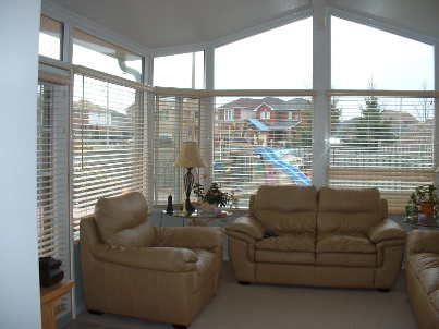 41 Apple Blossom Blvd, Clarington, L1C4L9 | Image 3