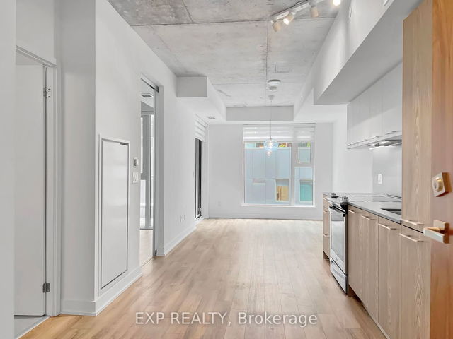 414 - 30 Baseball Place