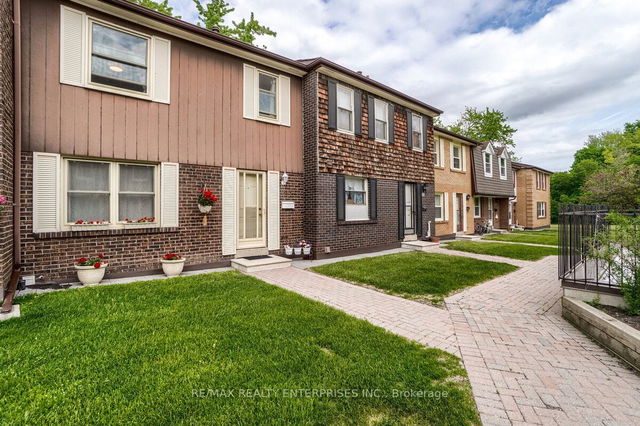 99 - 25 Brimwood Boulevard