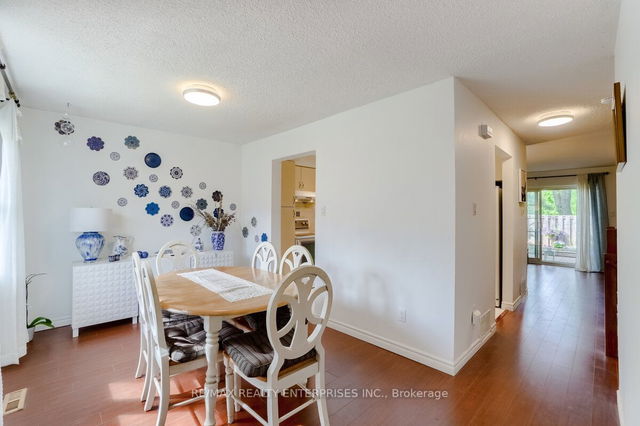 99 - 25 Brimwood Boulevard