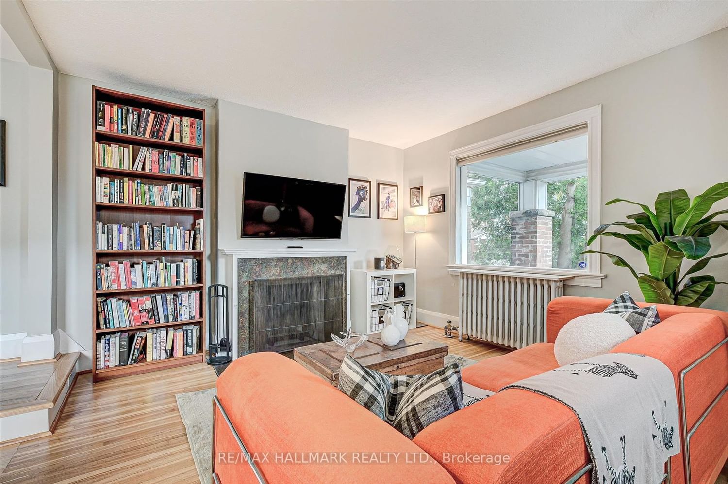 Listing Image 7