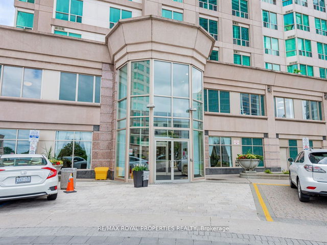 2106 - 1 Lee Centre Drive