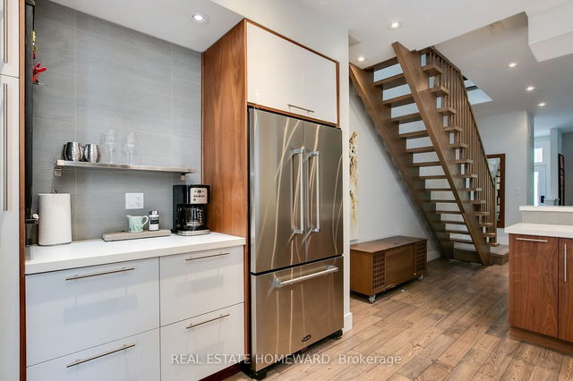 3 Howie Avenue