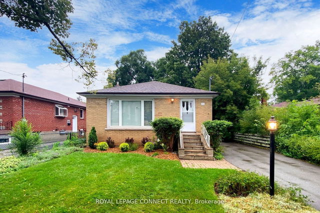 30 Graylee Avenue