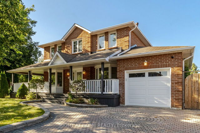 18 Flowers Crescent