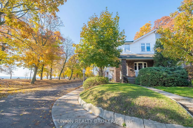 18 Maclean Avenue