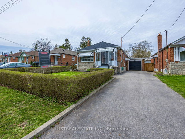 20 Porter Crescent