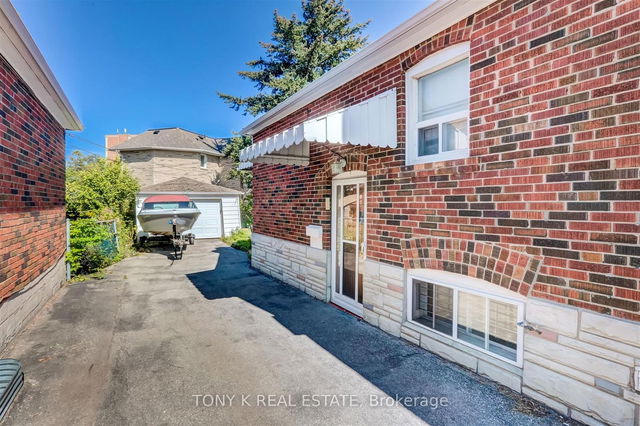 20 Amsterdam Avenue