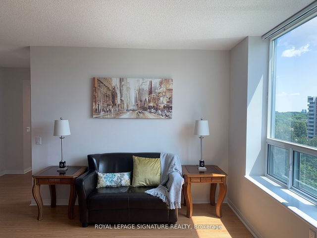 804 - 2800 Warden Avenue