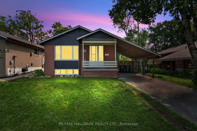 5 Lausanne Crescent