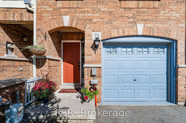 71 Huxtable Lane