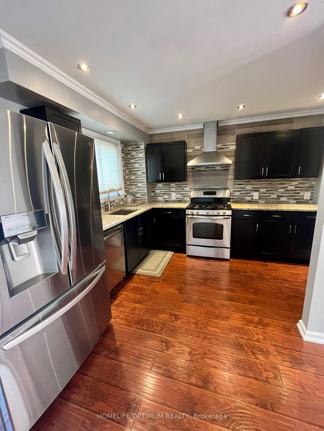 410 Vancouver Crescent