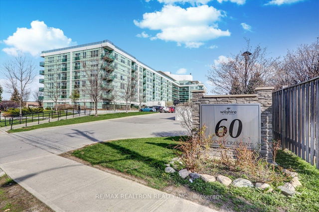 618 - 60 Fairfax Crescent