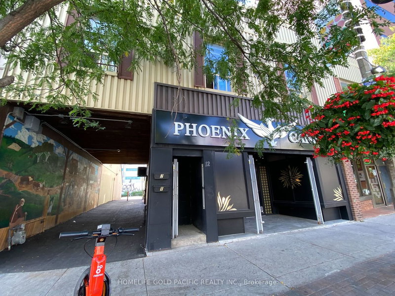 12 Simcoe St S, Oshawa, L1H 4G2 | Image 2