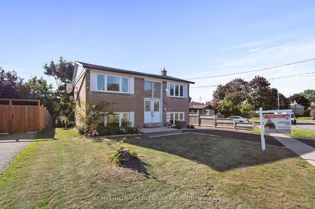 913 Greenwood Crescent