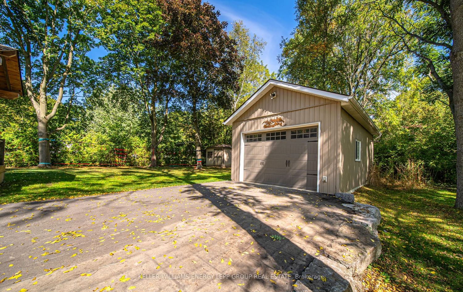 Listing Image 31