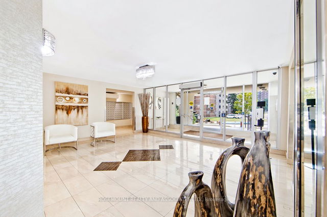 309 - 2 Glamorgan Avenue