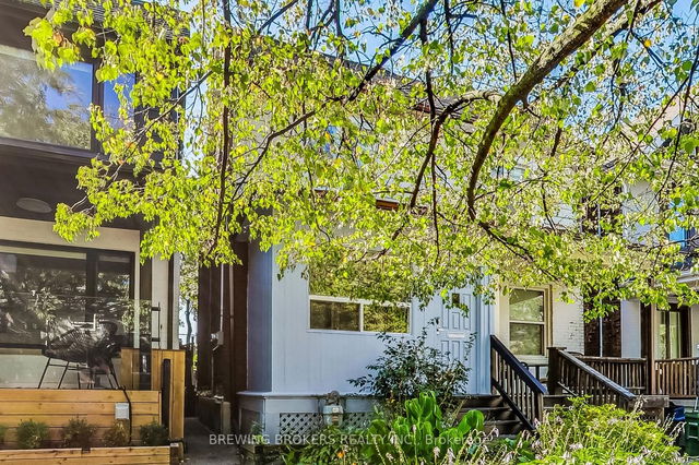 98 Moberly Avenue
