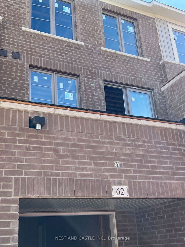 62 Waterside Way