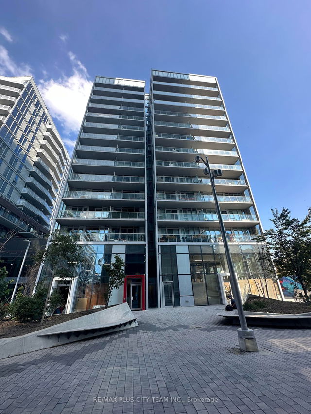 510 - 25 Baseball Place