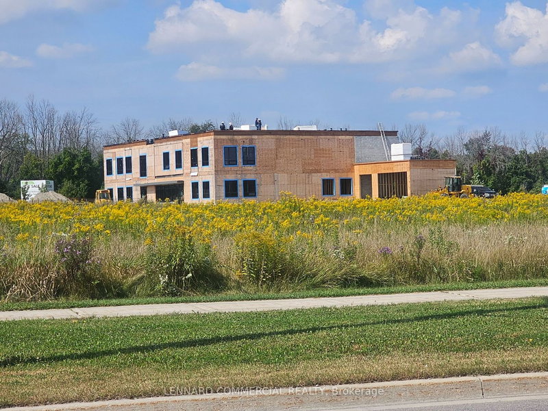 40 Blowers Cres, Ajax, L1Z 0N4 | Image 3