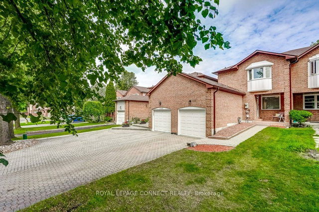 1169 Cedarcroft Crescent