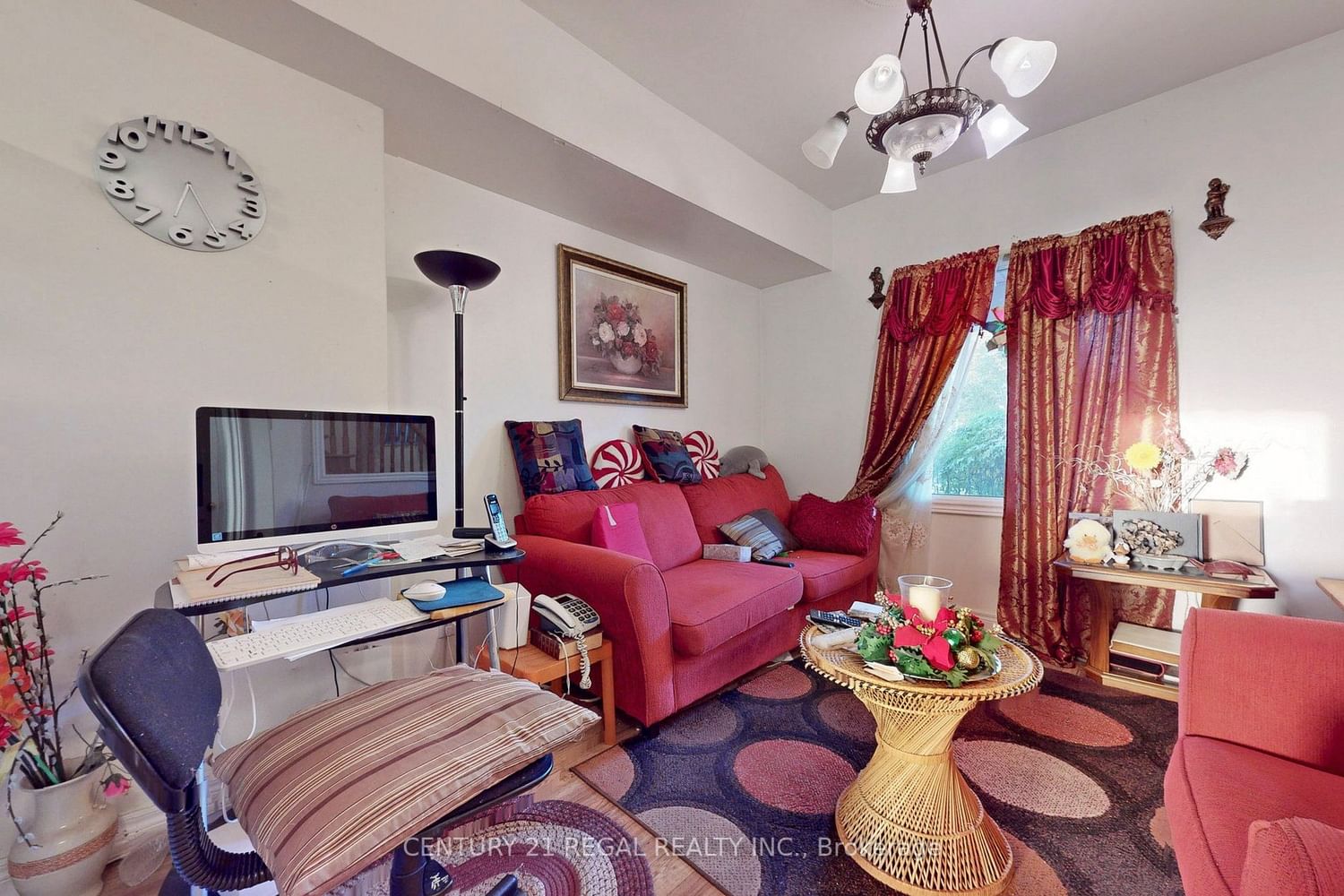 Listing Image 7
