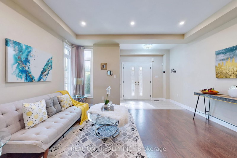 6 - 1815 Fairport Rd, Pickering, L1V 1T2 | Image 2