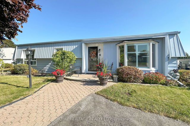 7 Cabot Court
