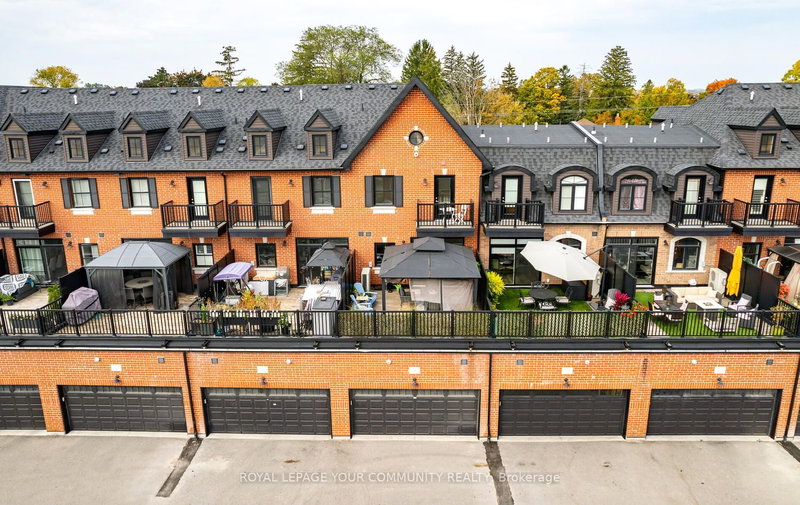 205 - 17 Baldwin St N, Whitby, L1M 1A2 | Image 3