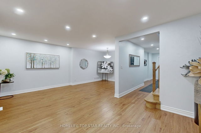140 - 21 Livonia Place
