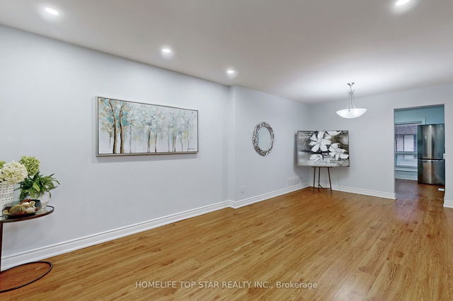 140 - 21 Livonia Place