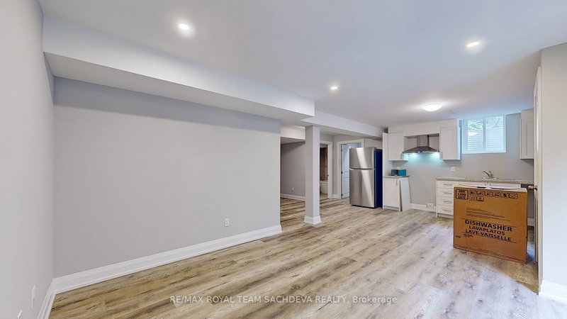 36 Kennett Dr, Whitby, L1P 1L5 | Image 3