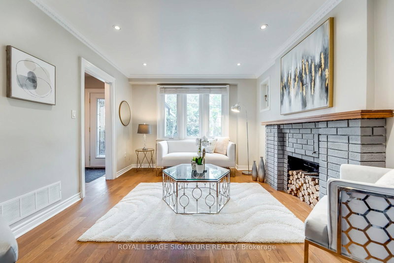 118 Blantyre Ave, Toronto, M1N 2R5 | Image 2