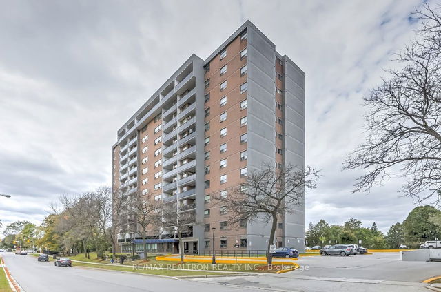 #1203 - 20 Gilder Drive