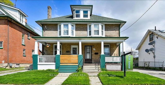 Upper - 98 Agnes Street