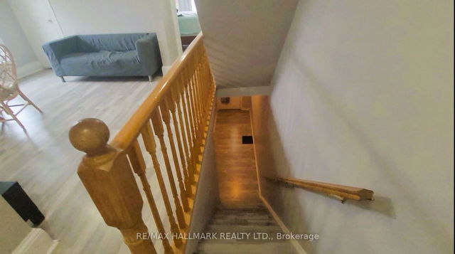 Upper - 98 Agnes Street