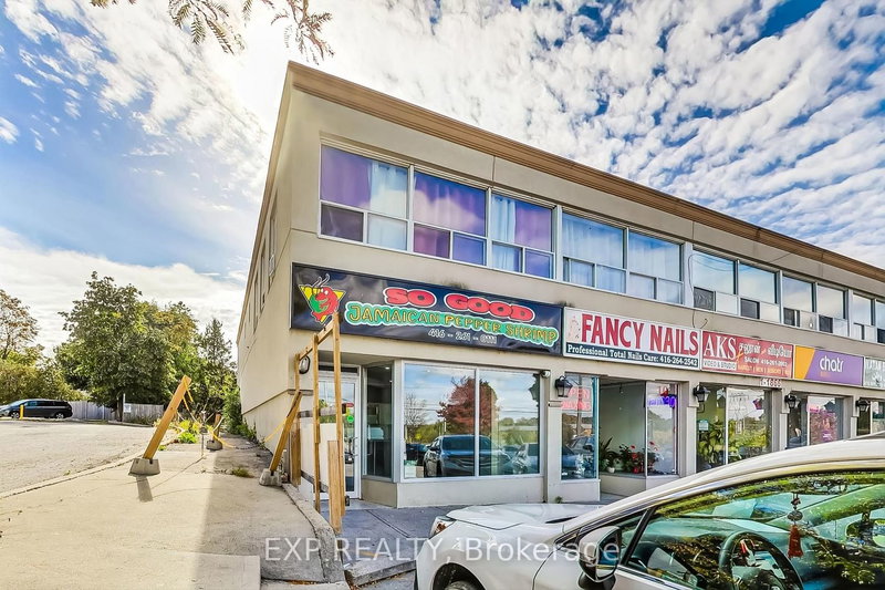 11 - 2893 Lawrence Ave E, Toronto, M1P 2S8 | Image 2