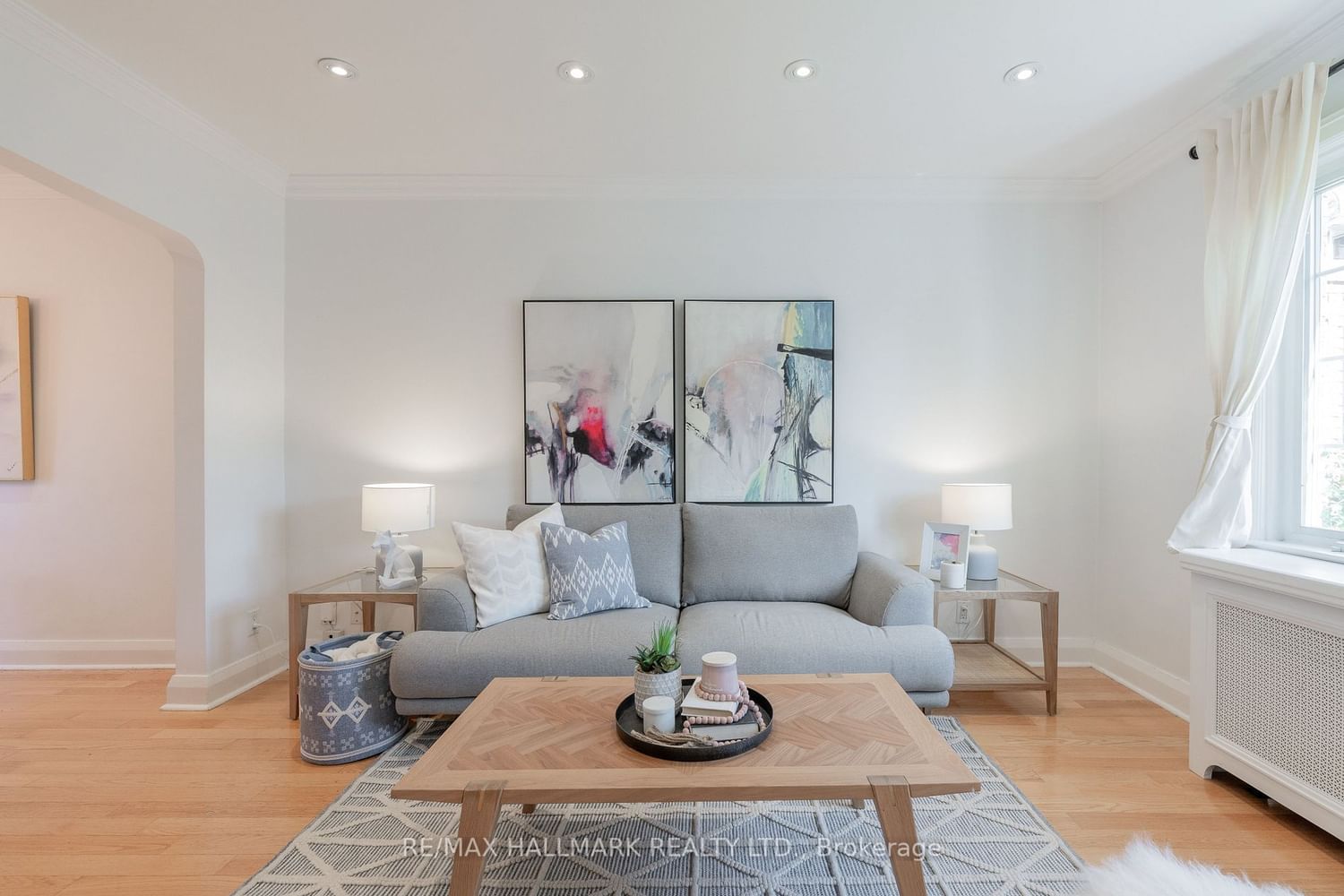 Listing Image 2