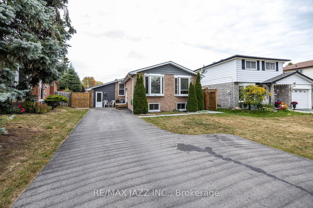 1348 Belair Crescent