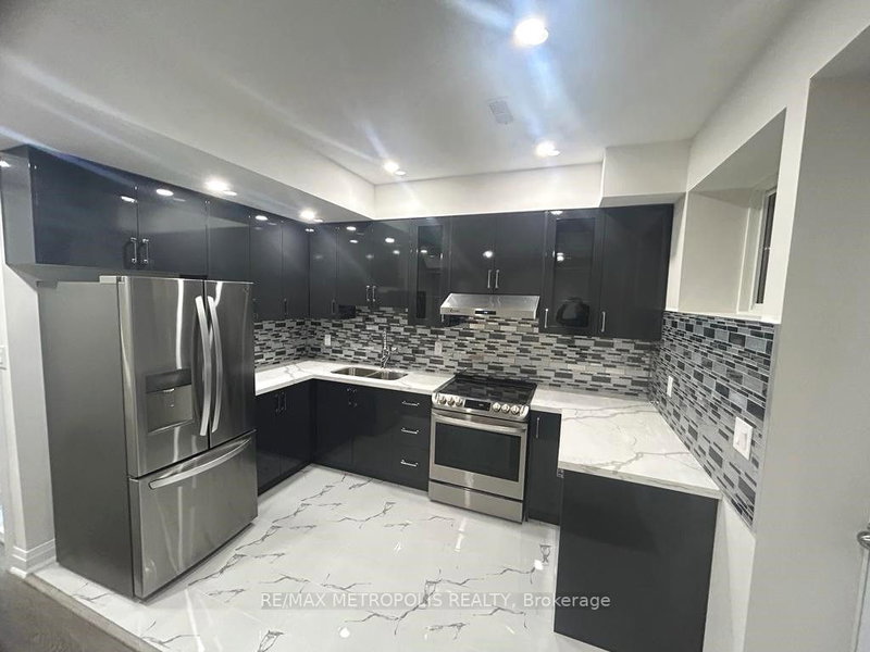 Bsmt - 57 Blenheim Circ, Whitby, L1P 0E2 | Image 3