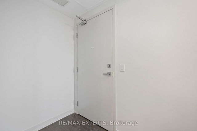 817 - 90 Glen Everest Road