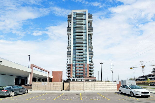 306 - 2550 Simcoe Street