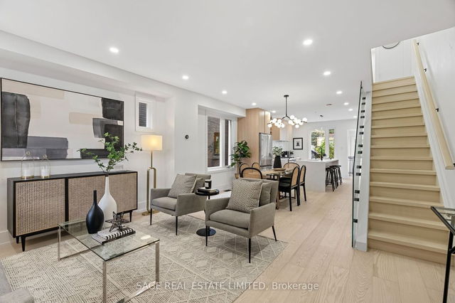 483 Milverton Boulevard