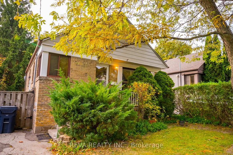 92 Eastville Ave, Toronto, M2M 2N9 | Image 2